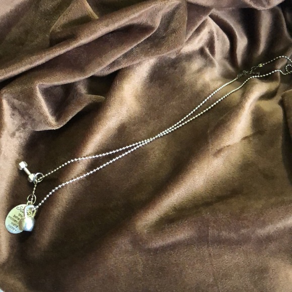 Workout / Gym Statement Necklace - Picture 3 of 3